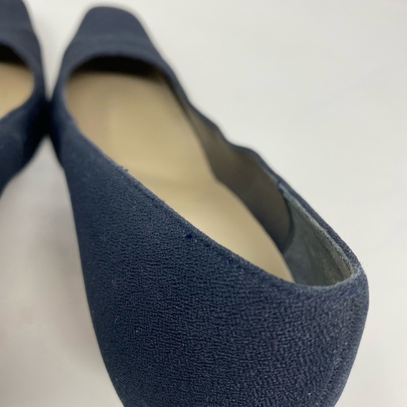Women’s Navy Blue Heels Size 10M - Picture 7 of 10